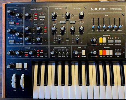 Moog-Muse 8-Voice Analog Synthesizer